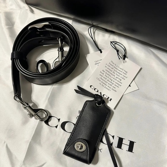 Coach Empire 40 Loved Leather - Picture 4 of 10